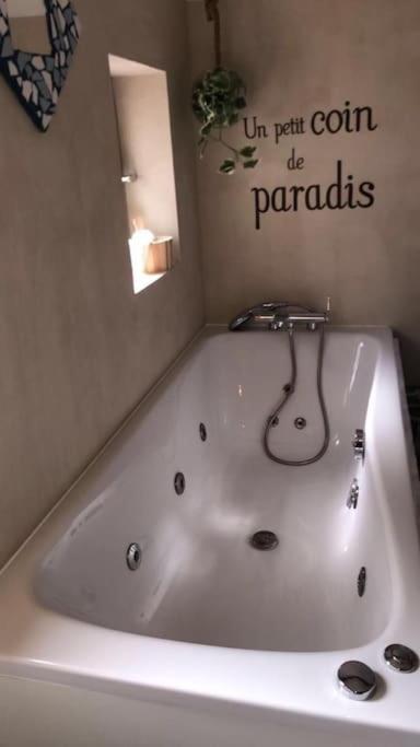 Le Paradis Marocain Avec Balneo Niort Exterior foto
